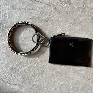 Oventure Black Key & Leather Card Holder with leopard o ring Wristlet